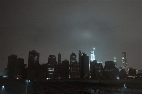 El-sur-de-Manhattan-a-oscuras(1)