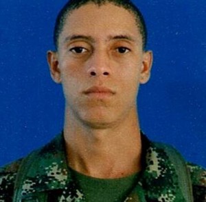 soldado regular Juan David Ramos Cabrera. Foto: Ejército - SOLDADO-Copiar-300x295