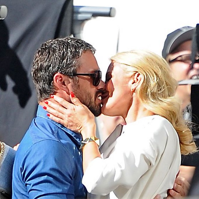 Cameron Diaz Muy Cerca Del Novio De Lady Gaga Minuto30 Com